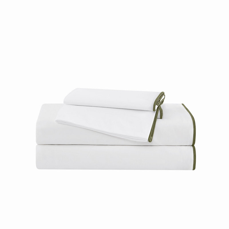 Brooklyn Loom Merrowed Edge 200 Thread Count Percale Sheet Set, White/Green, Queen Sheet Set with 2 Pillowcases