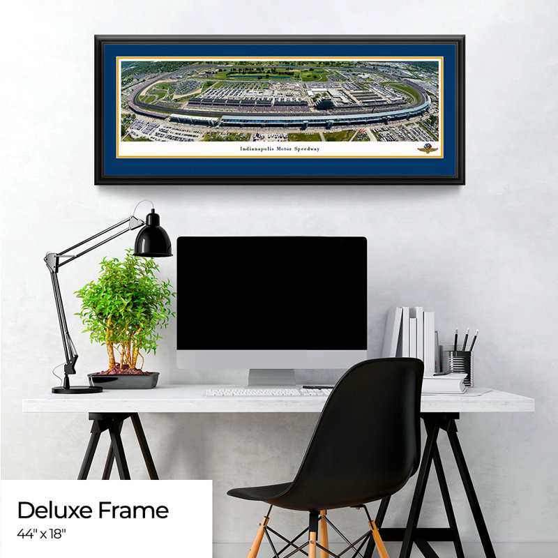 Impression panoramique d'Indianapolis Motor Speedway, H 18 po x l 44 po, Cadre noir de luxe