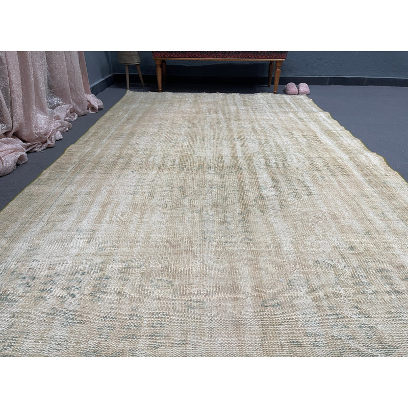 Tapis beige 66,9 x 113 po Vintage
