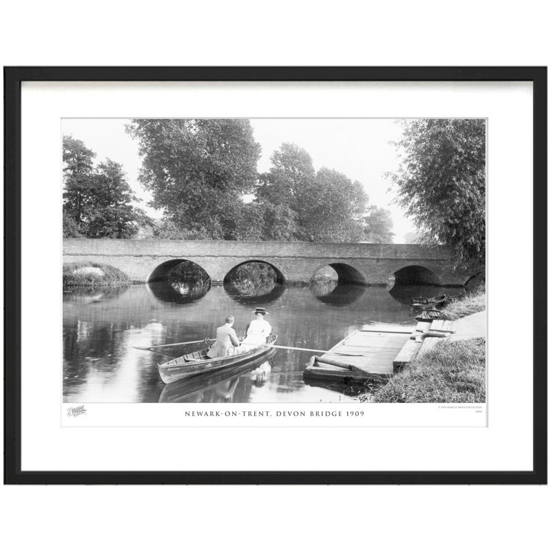 Newark On Trent, Devon Bridge 1909 - Single Picture Frame Print, 45cm H x 60cm W x 2.3cm D