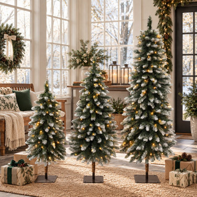 Ensemble de 3 sapins de Noël crayon pré-illuminés et floqués avec lumières DEL et bases en métal