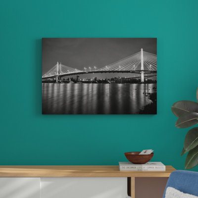 " Tilikum Crossing " by Stan Hellmann