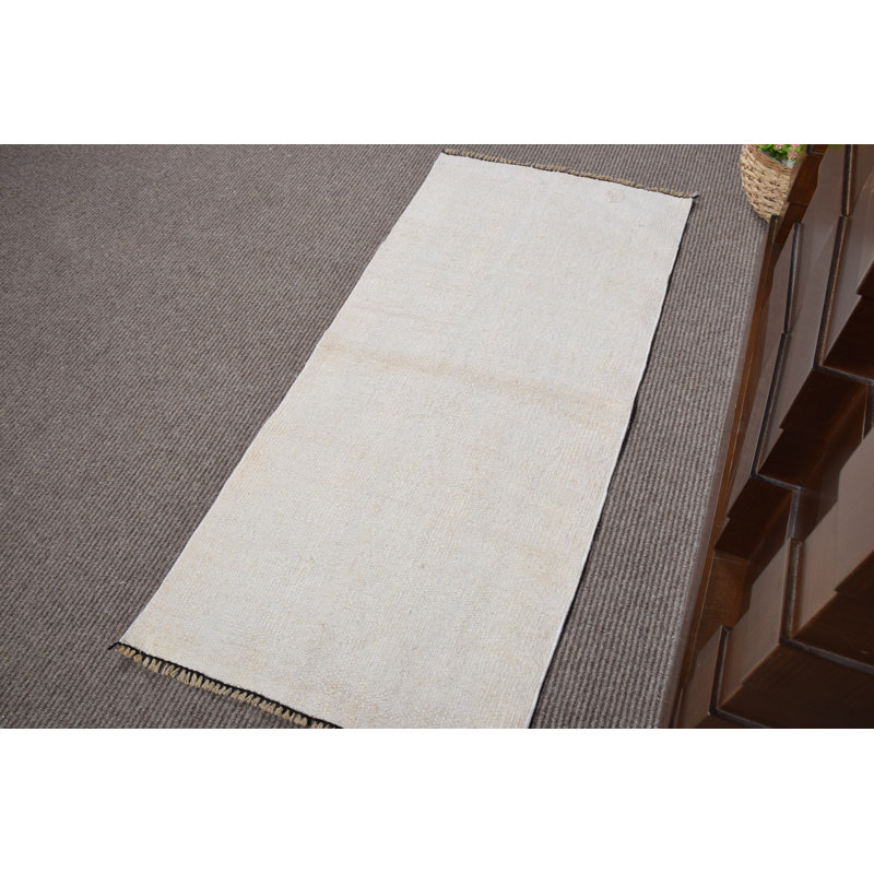Vintage Turkish Oushak Small Beige Rug with Flat Weaving Kilim Design for Entryways