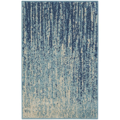 Tapis bleu marine
