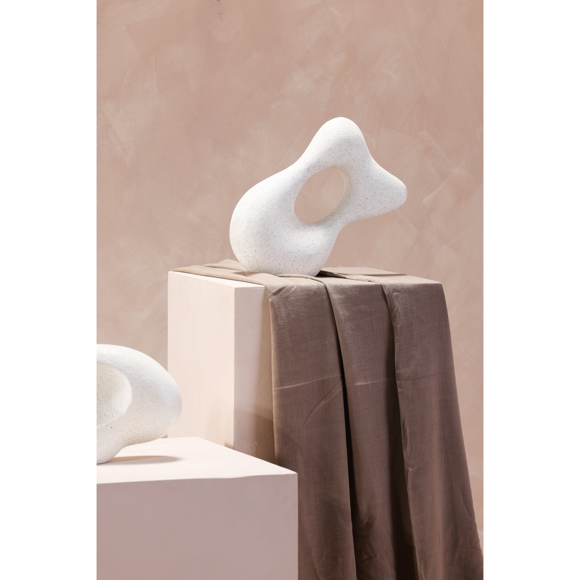 Conall Motion Ecomix Sculpture, White