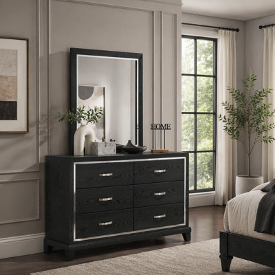 Commode 1pc de style contemporain avec pieds fuselés et poignées chromées au fini noir