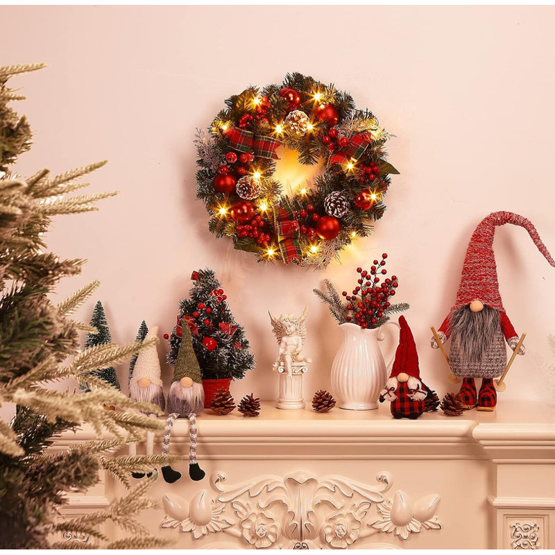 Couronne de Noël 18 po avec 15 lumières DEL pré-éclairées pour décor de porte d'entrée