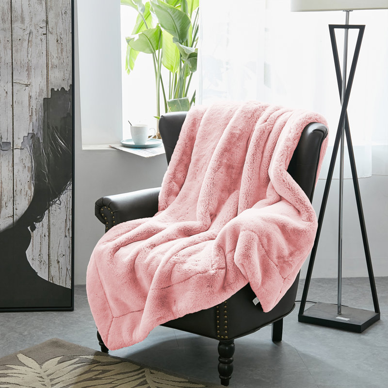 Jeté lourd en fausse fourrure, L 50 po x L 60 po, Rose quartz
