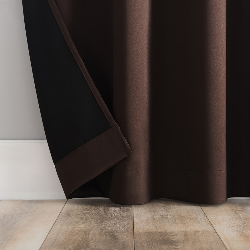 Panneau de rideau 100% occultant avec œillets Riley, L 52 po x L 63 po, Chocolat noir