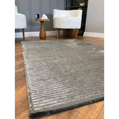 Aundrey Solid Colour Chenille Area Rug