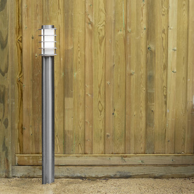 New Canaan Bollards