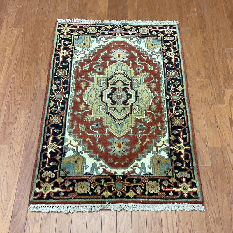 Handmade Heriz Wool Rug