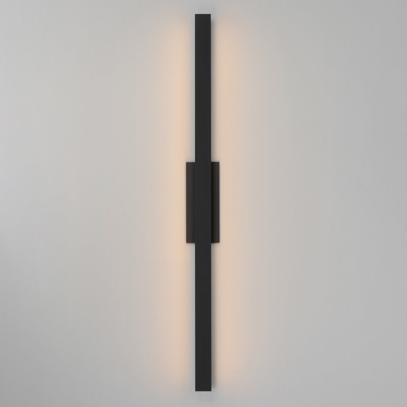 Fixation murale extérieure Alumilux, H 51 po x l 4,75 po x P 3 po, Noir