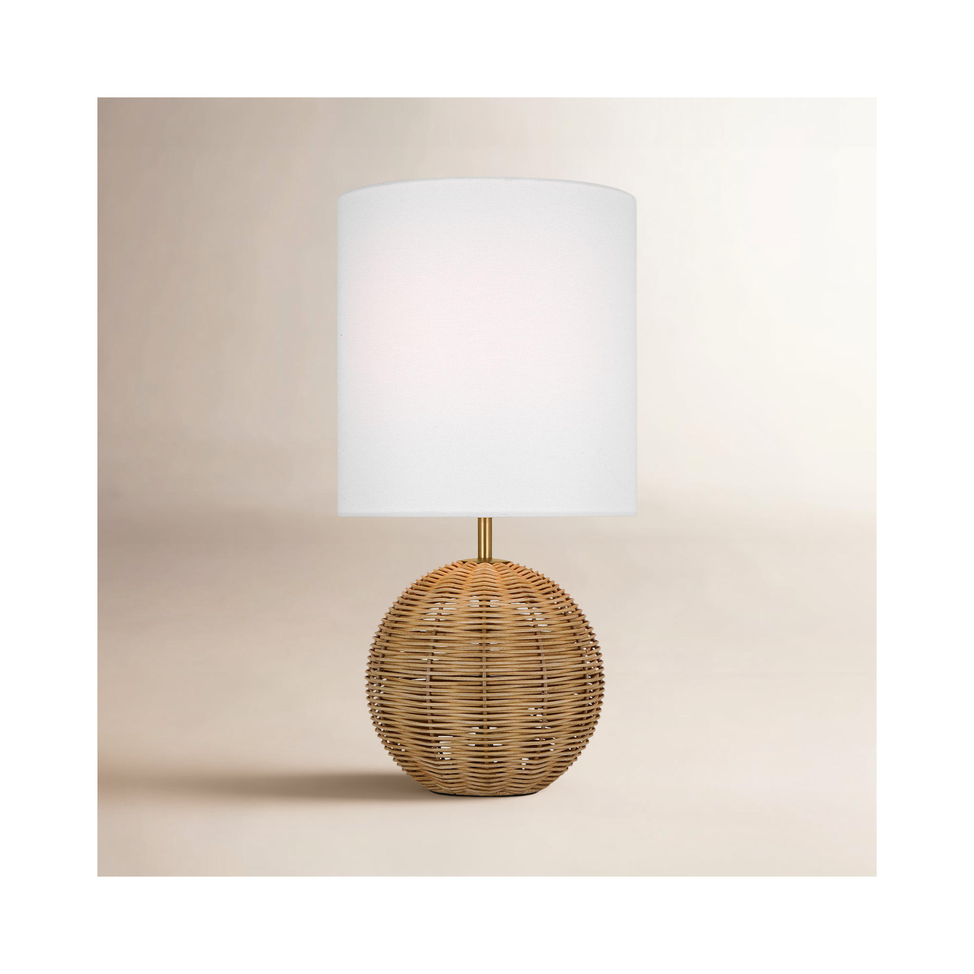 Table Lamp, 18.25" H x 9.5" W x 9.5" D