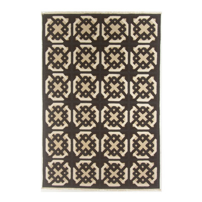 Flatweave Geometric Area Rug in Black