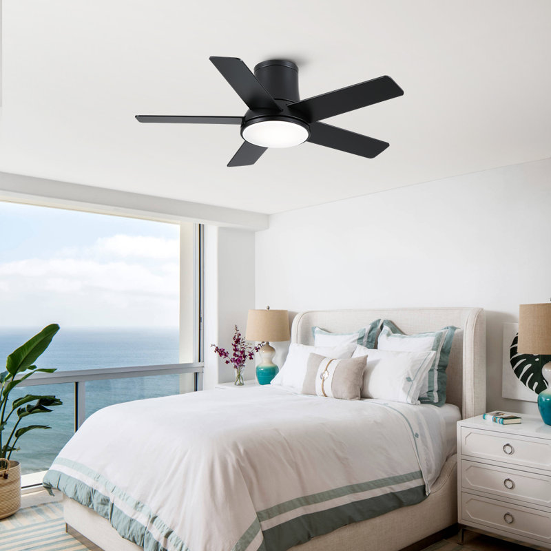 Ventilateur de plafond encastré noir mat de 42 po avec lumière DEL, télécommande et 5 pales deux tons Cryise, 260 tr / min