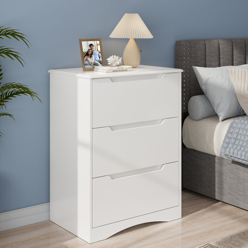 Commode à 3 tiroirs avec poignées encastrées Michiaki, Blanc