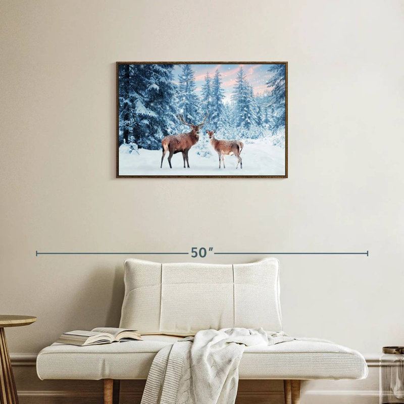 Cerf Winter Wonderland, Cadre flottant en noyer, 31 po x 21 po