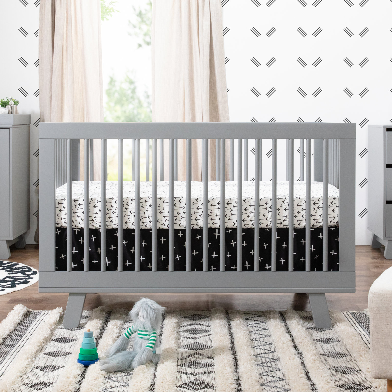Hudson Pine 3-in-1 Convertible Crib, Gray