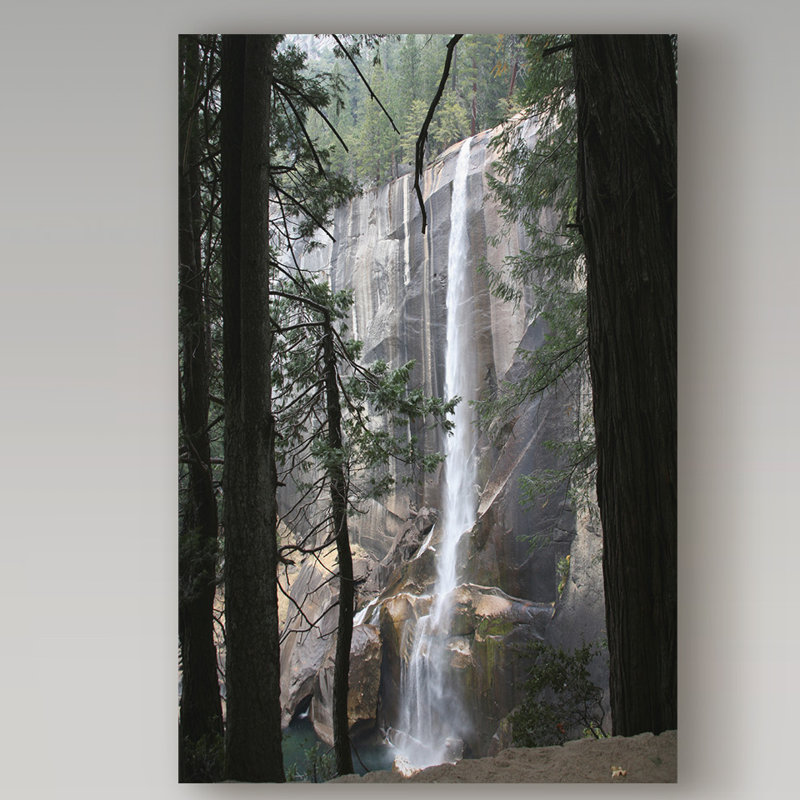 Avisha, «Vernal Falls», reproduction de photo sur toile tendue, H 47 po x l 30 po