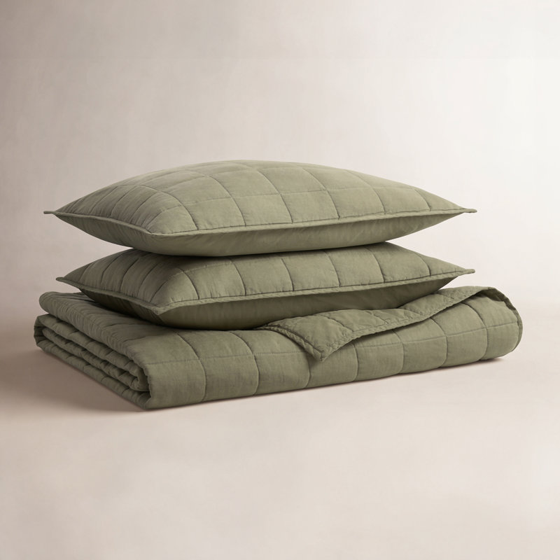 Ester Modern & Contemporary Percale Quilt, Loden Green, King Quilt + 2 King Shams