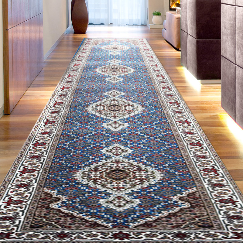 Wool Oriental Area Rug in Ivory, Runner 2' x 4'