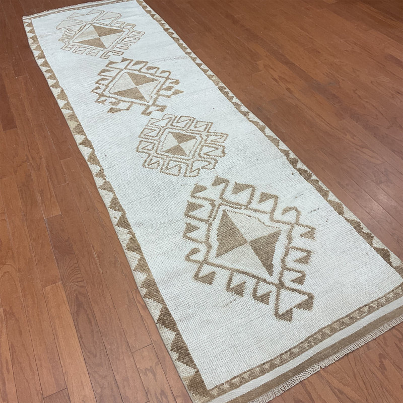 Dakota Fields Handmade Turkish Oushak Wool Runner