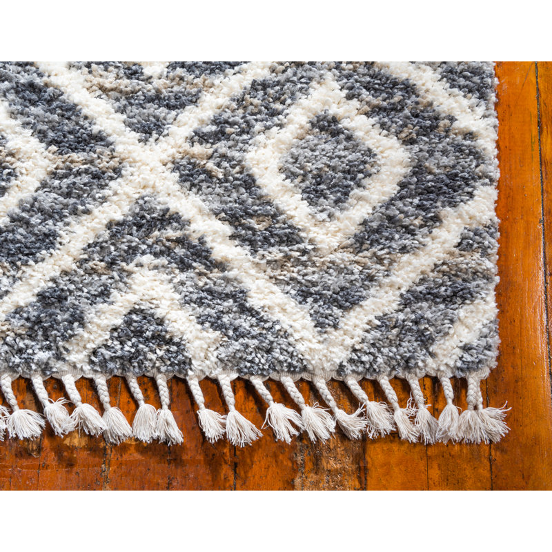 Tapis gris à motif géométrique Mitzy, Tapis de couloir 2 pi 7 po x 8 pi 2 po