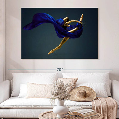 Enn Graceful Ballet Dancer