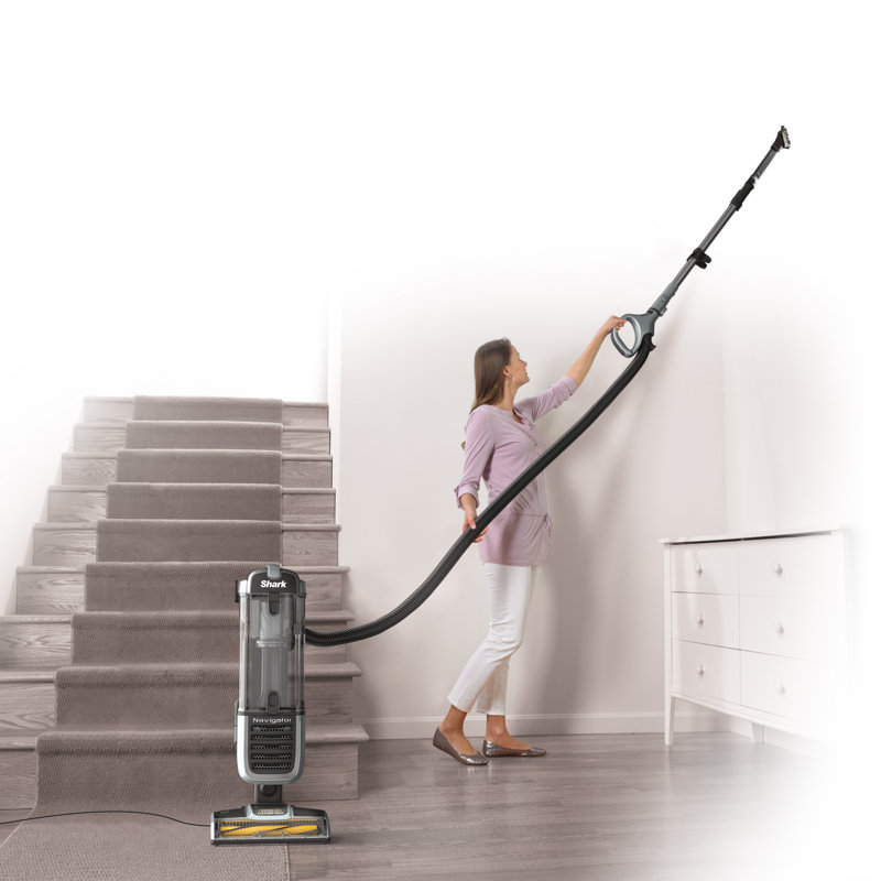 Aspirateur balai Shark Navigator