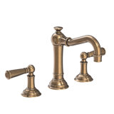 Jacobean Widespread Bathroom Faucet with Drain Assembly
