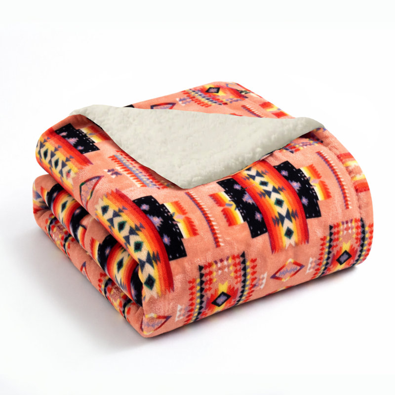 Couverture en molleton moelleux avec revers en sherpa, L 60 po x L 80 po, Géométrique pêche