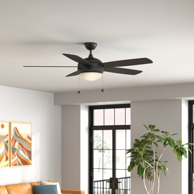 Ventilateur de plafond standard à 5 pales de 52 po avec chaînette et ensemble d'éclairage inclus Stembridge