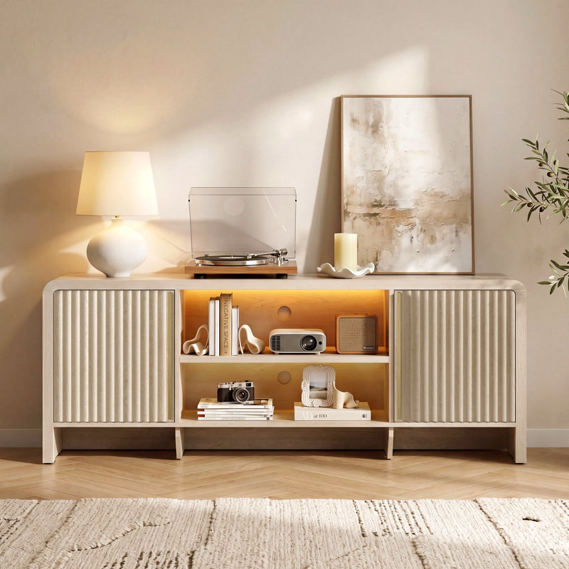 Meuble télé 62 po cannelé jusqu'à 75 po avec lumière DEL tricolore, console de télévision moderne avec tablette ouverte réglable pour le salon