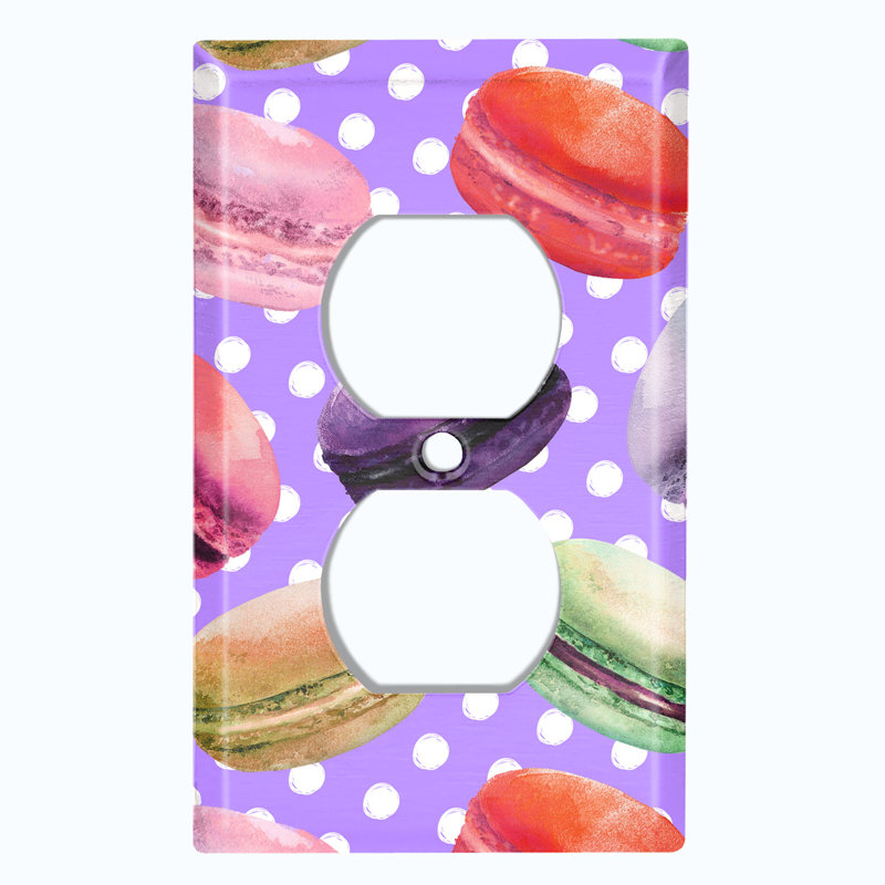 Patterned 1 - Gang Duplex Outlet Standard Wall Plate