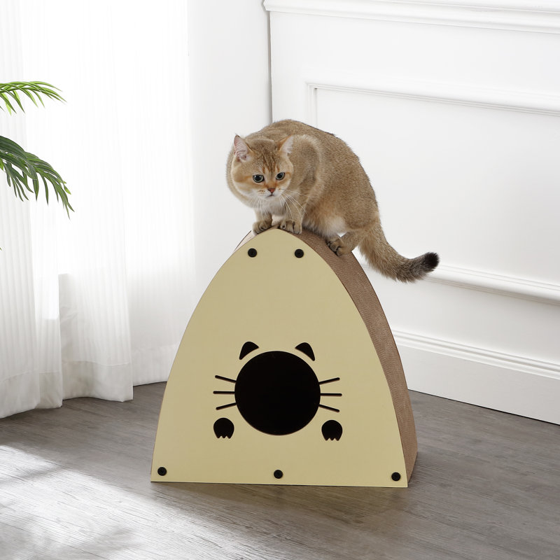 Eriika Scratching Post, Green