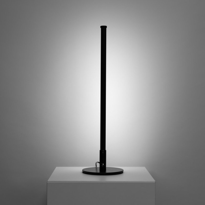 Léger LED Table Lamp, Black