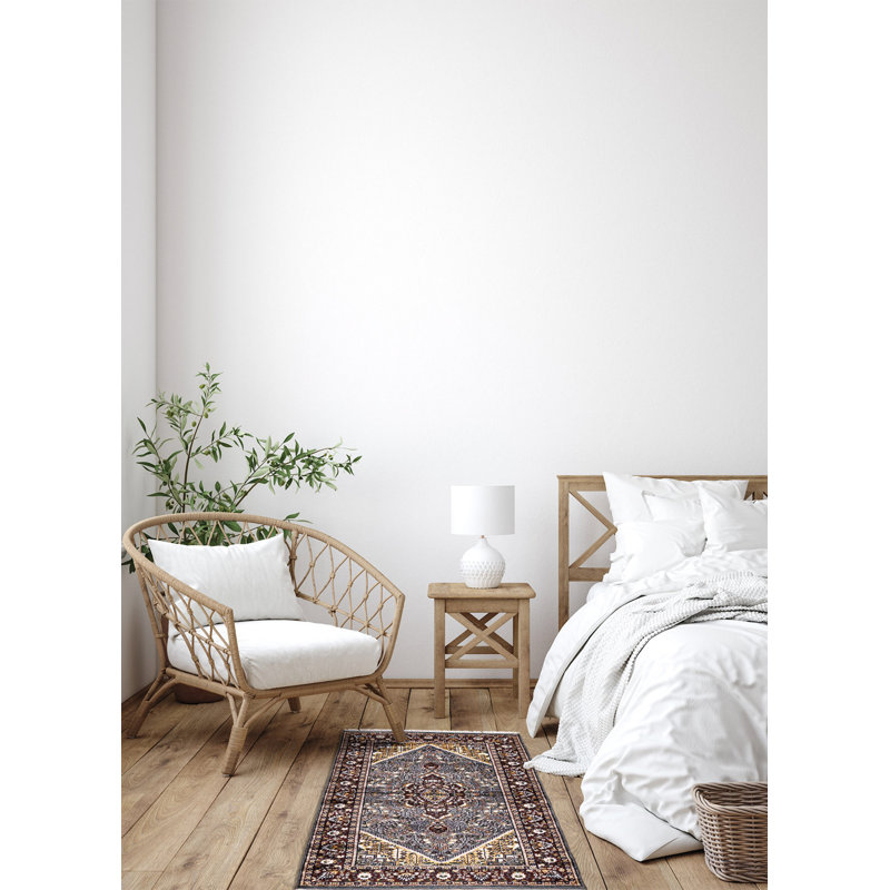 Tapis gris Kashmir 3 pi 11 po x 6 pi 7 po