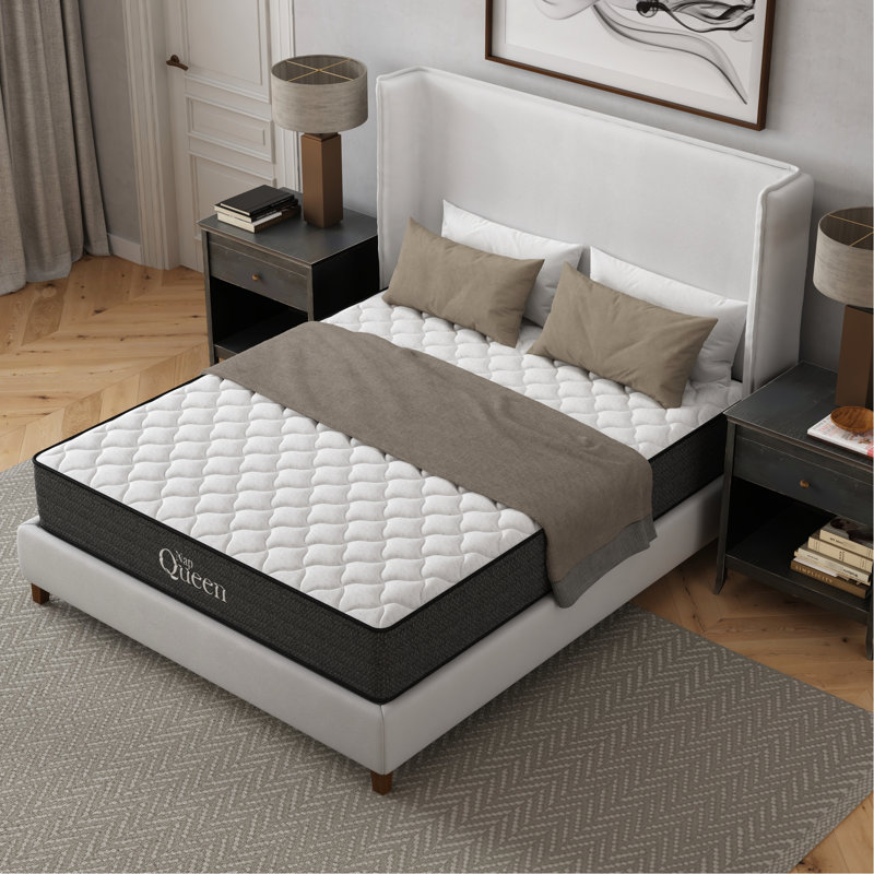 Matelas Queen 12 pouces à gel rafraîchissant, États-Unis, Soulagement de l'eau, Convient aux lits ajustables, Design gris et blanc, Mousse à mémoire de forme, Composition à ressorts, Faible transfert de mouvement, Compatible avec les cadres de lit, Aspect plus, Garnissage