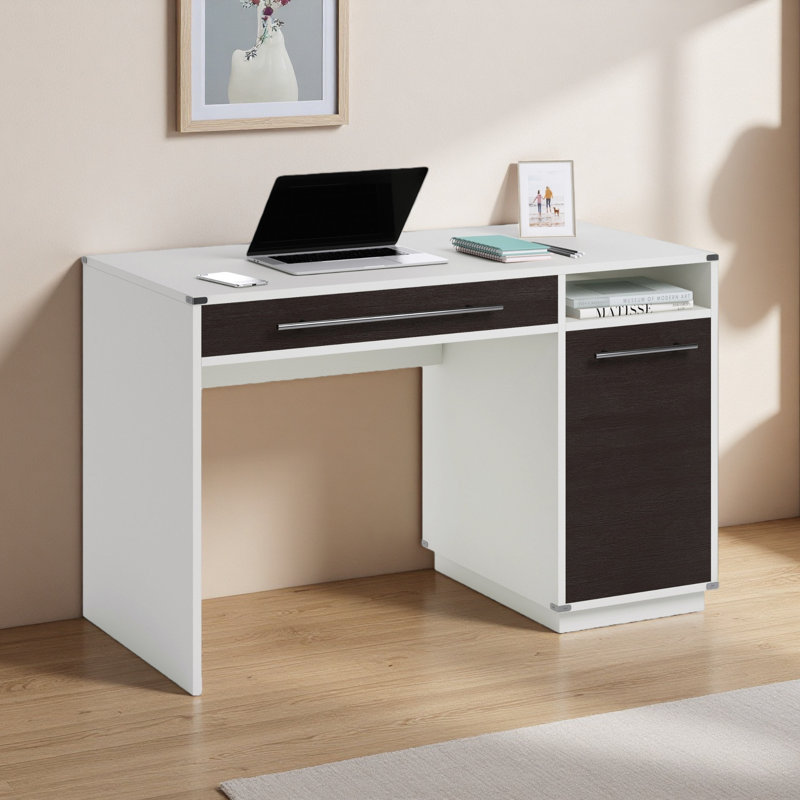 Bureau d'ordinateur