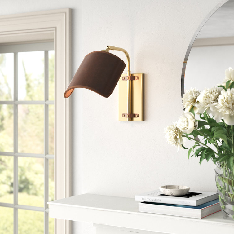 Drake Single Light Dimmable Armed Sconce
