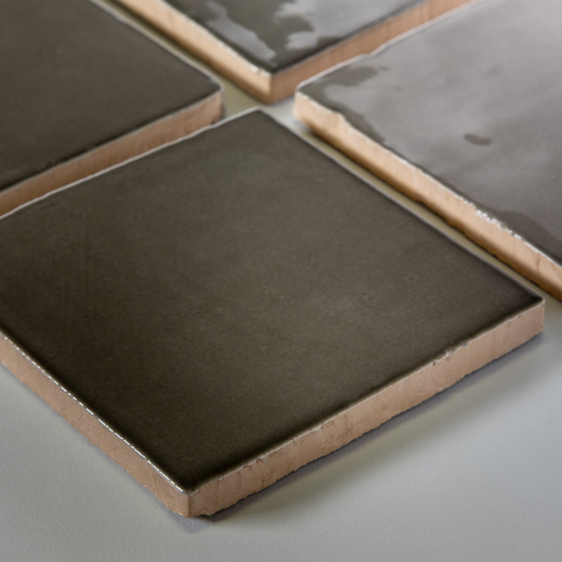 Carreau de céramique 4 "x 4" Zellige, Gris / foncé
