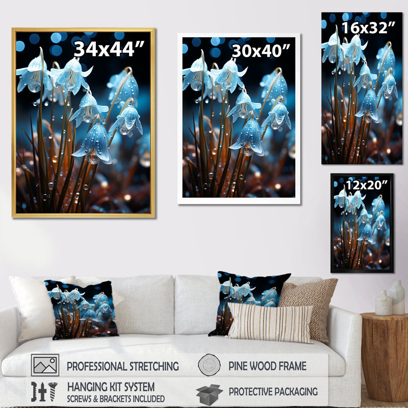 «Winter Snowdrop Flower», photographie sur toile, Cadre flottant blanc, 40" H x 30" W