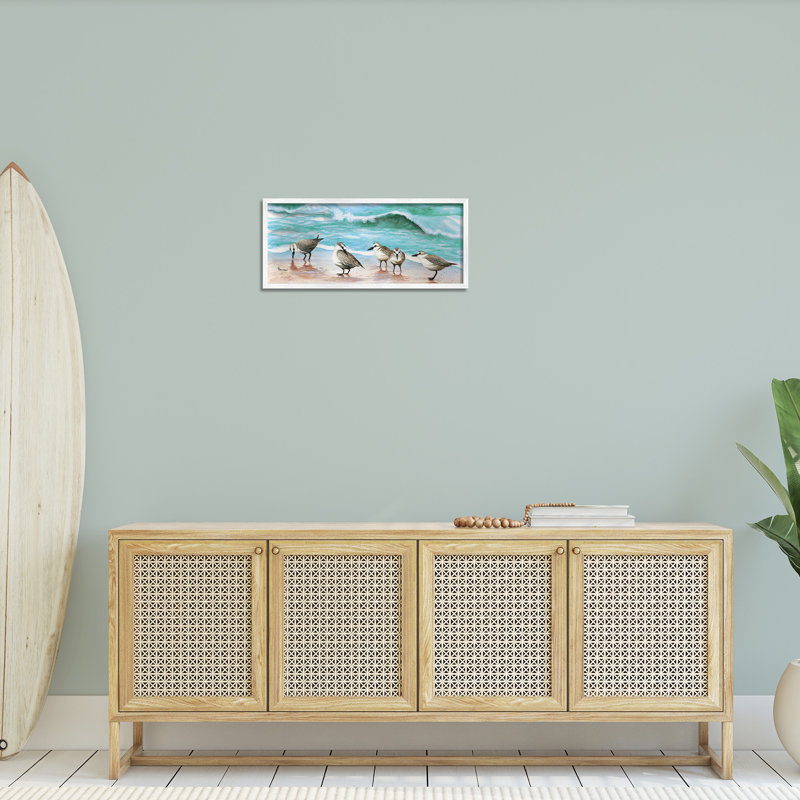 Sandpipers le long de la plage, art de la giclée encadrée par Christine Reichow, H 10 po x l 24 po