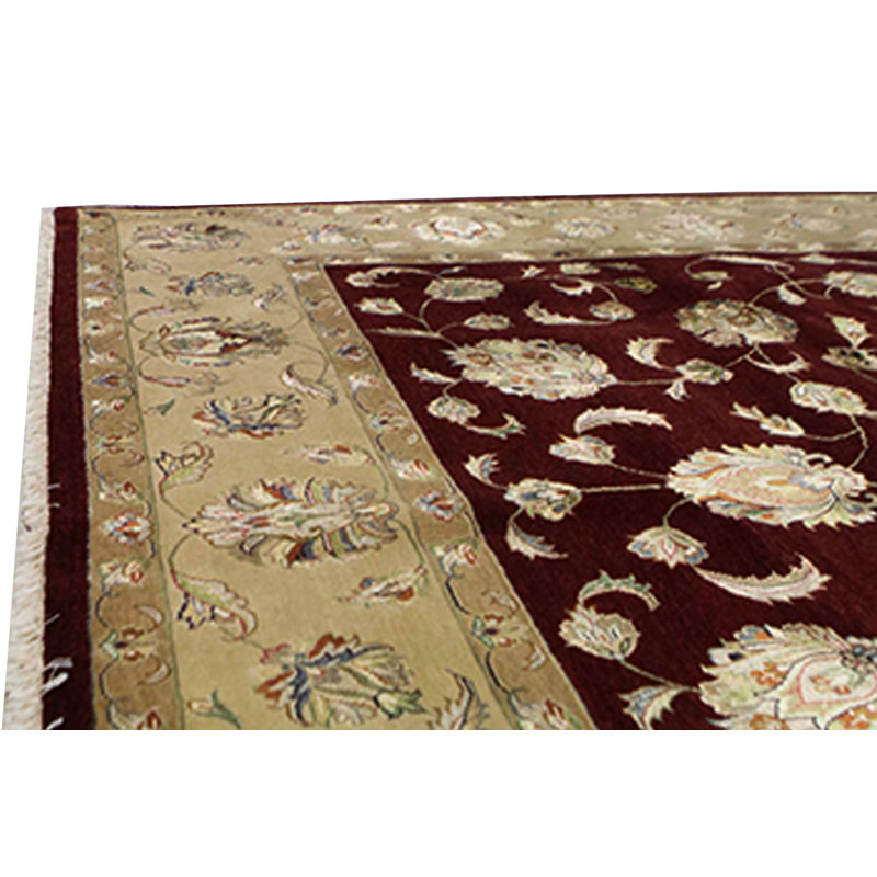 Oriental Area Rug in Burgundy/Beige