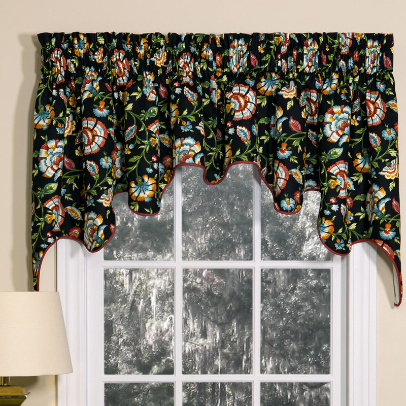 Cambridge Noir Traditional Cotton Floral Empress Swag