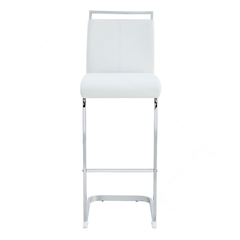 Moderne et magnifique tabouret de bar revêtu de cuir PU avec des pieds en métal argenté en forme de C pour les salles à manger, les cuisines, les terrasses et les chaises de bureau d'invités.
