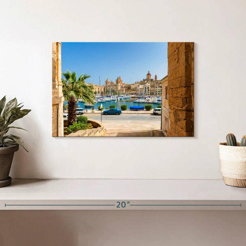 Gillard Street à Senglea Marina, H 8 po x l 12 po