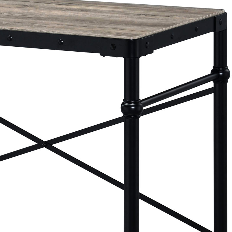 Bureau d'écriture en chêne rustique et noir avec roulettes, alliant durabilité, mobilité et charme industriel pour les espaces de travail modernes.