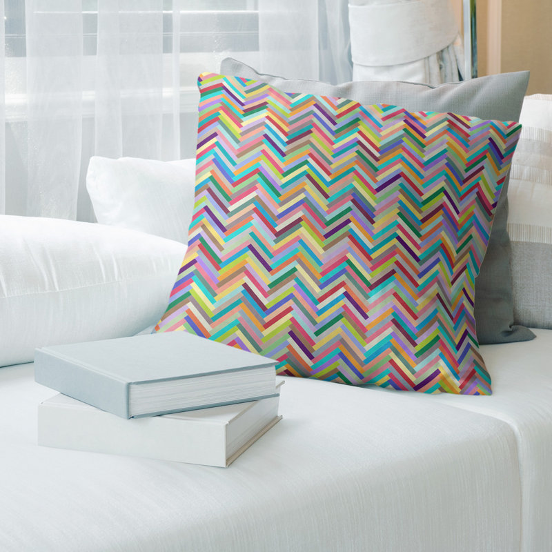 Coussin en suède chevrons, Bourre en polyester, Arc-en-ciel, 16 po x 1 po